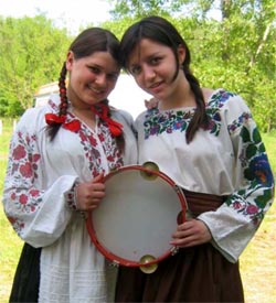 Зелені Свята – одна з найяскравіших українських традицій