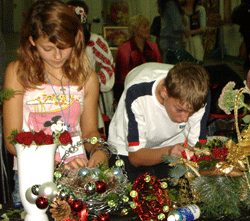 Учасники першого дитячого конкурсу флористів "Різдвяні дзвоники"