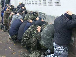 За даними міліції, 92 нападаючих затримані (фото - УНІАН)
