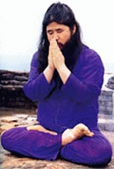 Сьоко Асахара - засновник синкретичної секти “Аум Синрікьо”