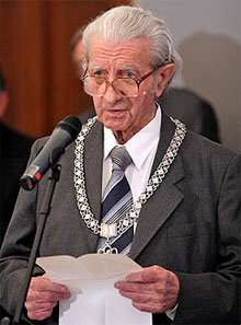 Помер відомий болгарський письменник Богомил Райнов 
