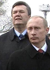 Янукович їздив до Москви звітувати та отримати інструкції