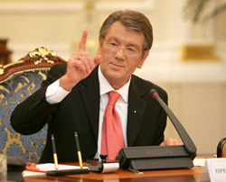 Президент Ющенко вимагає гарантій від шахрая і кидали(за версією Луценка)