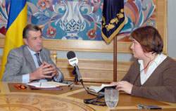 Президент Ющенко розповів ВВС про парламент і свобду слова