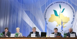 Президент Ющенко сьогодні присвятив себе безбатченкам