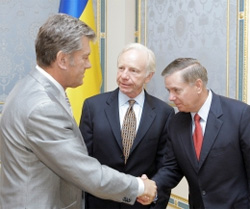Президент Ющенко порозумівся із американськими сенаторами