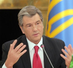 Президент Ющенко опікується онкохворими чи...?
