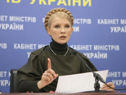 Кому війна, а кому .... Тимошенко оприлюднила факти нових махінацій