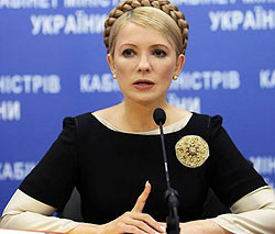 Тимошенко не сприймає тону російських ультиматумів