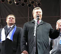 Янукович знайшов новий привід для бузи - надуватимуть кульки за подєльніков Допу і Гепу