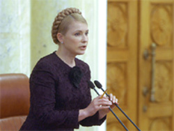 Тимошенко попросила політиканів припинити публічні істерики