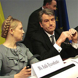 Фішка Ющенка-Януковича. Якою ціною треба платити всім за стілець для одного