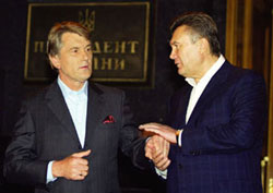 Як виявилося, гарант підписав фальсифікат від Януковича через ризики
