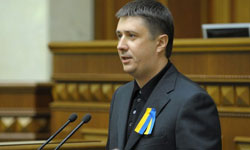 Лідер заукраїнців вважає, що скоро парламент буде нікому не потрібний
