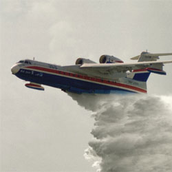 Літак Бе-200 на якому прем’єр Путін нібито особисто гасив вогнища пожеж