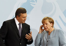 Ангела Меркель відверто поговорила з Віктором Януковичем про свободу слова
