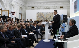 Янукович на Ялтинському саміті оконфузився перед європейцями