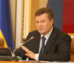 Янукович вивів Хорошковського з ВРЮ