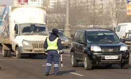 У Москві даїшники створили “живий щит” з водіїв проти озброєних злочинців