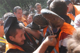 Захисників парку у Харкові зломлено бойовиками Гепи-Кернеса і важкою технікою
