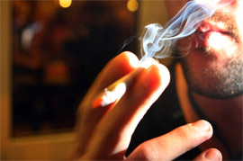 Куріння небезпечніше, ніж вважалося: воно руйнує організм на генному рівні 