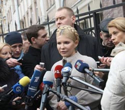 Тимошенко не збирається втікати з України