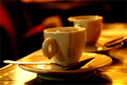 Чотири чашки кави на день захистять від діабету