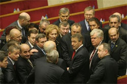 БЮТ оскаржив “реформу” Януковича в Конституційному суді