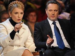 Чому Фірташ боїться судитися з Тимошенко?