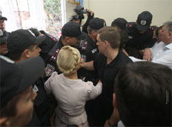Міліція знову атакувала журналістів у Печерському суді 