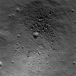На зворотньому боці Місяця знайшли незвичайні вулкани