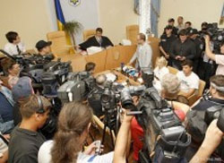 Свідок у справі Тимошенко заявив, що директиви готував, насправді, Дубина