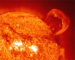 З допомогою Сонця перевірять теорію гравітації та нових вимірів