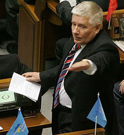 Парламентська більшість не декриміналізуватиме сталінську статтю Тимошенко
