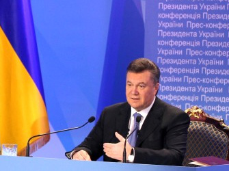 Янукович вважає, що Тимошенко сама винна, бо заполітизувала типу кримінальну справу