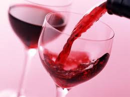 Вчені стверджують, що вино може замінити тренажерний зал