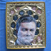 Януковичу - черговий знак: “Ікона Віктора Януковича” замість миру вкрилася цвіллю
