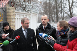 Нардепи відвідали концтабір, де утримують Тимошенко