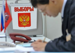 У Росії відбулися вибори. Як і очікувалося перемагає Путін