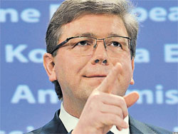 Єврокомісар попередив українське керівництво