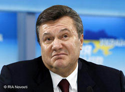 Янукович несподівано скасував зустріч із журналістами у Нью-Йорку
