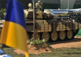 Хроніки дерибану.  Новий міністр оборони розпродаватиме армію для Януковича?
