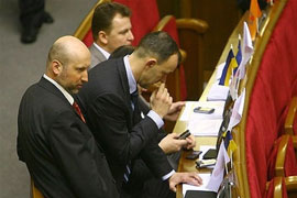 Опозиція вимагає від Рибака скликання позачергової сесії парламенту