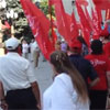 Херсонські комуністи навішали червоних прапорів на ОДА, як протест проти перейменування вулиць