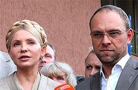 Власенко вважає, що для лікування Тимошенко змінювати закони не потрібно