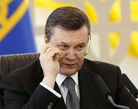 Янукович заявив, що Україна може дати адекватну відповідь на торгівельну війну Кремля