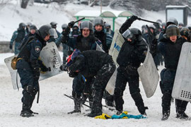 За час зіткнень в центрі Києва міліція затримала 73 мітингувальники