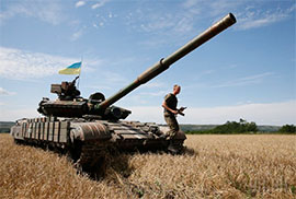 У бою з російськими терористами біля Маринівки знищено 3 танки, 2 БТРа і 3 вантажівки
