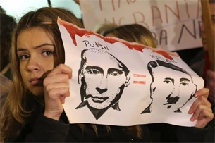 Пісня “Путін, дій!”: на музичному фестивалі в РФ переспівали марш Гітлерюгенду, присвятивши його Путіну