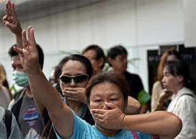 Жест протестувальників в Таїланді